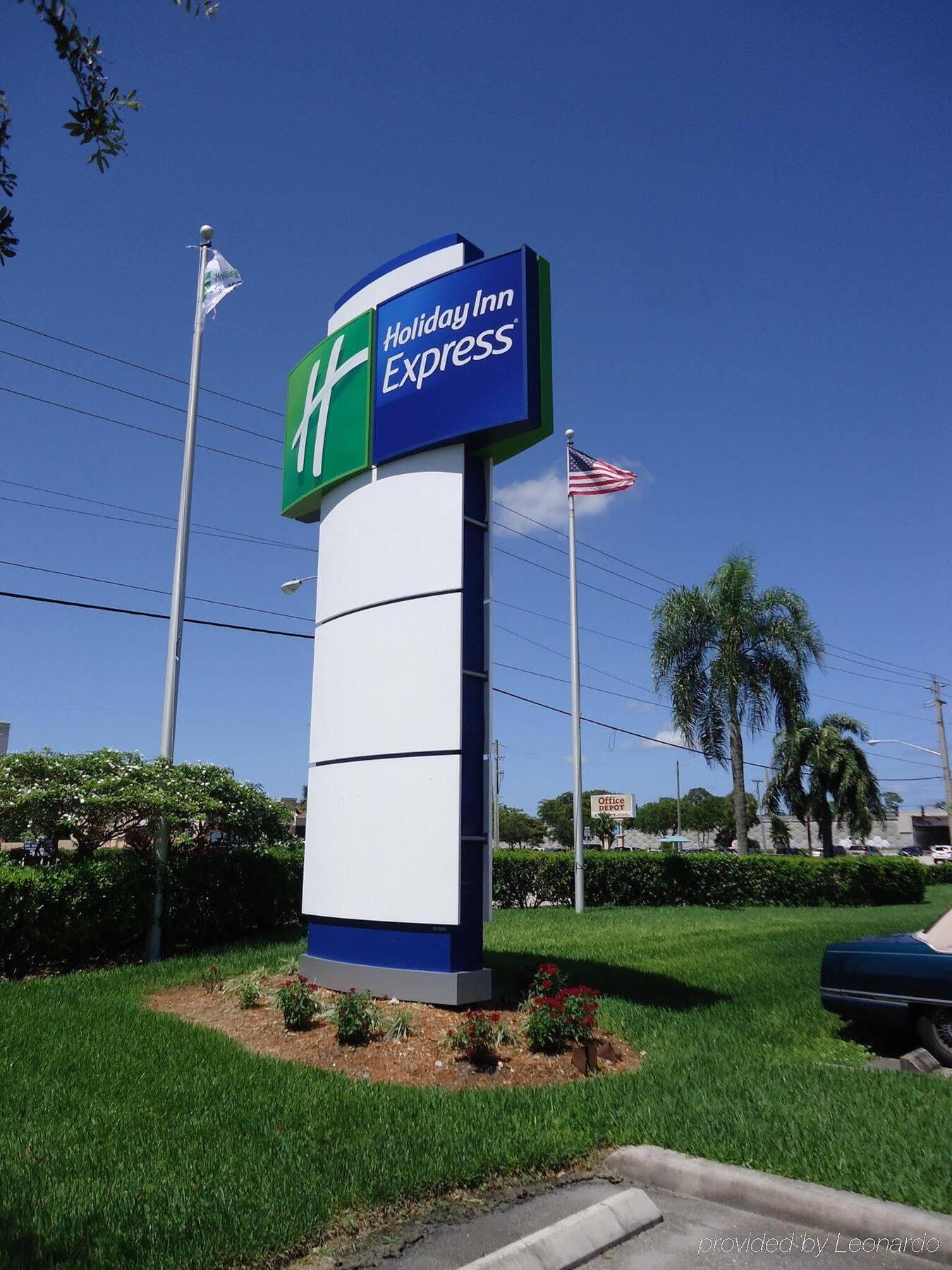 Holiday Inn Express Boca Raton - West By Ihg Dış mekan fotoğraf